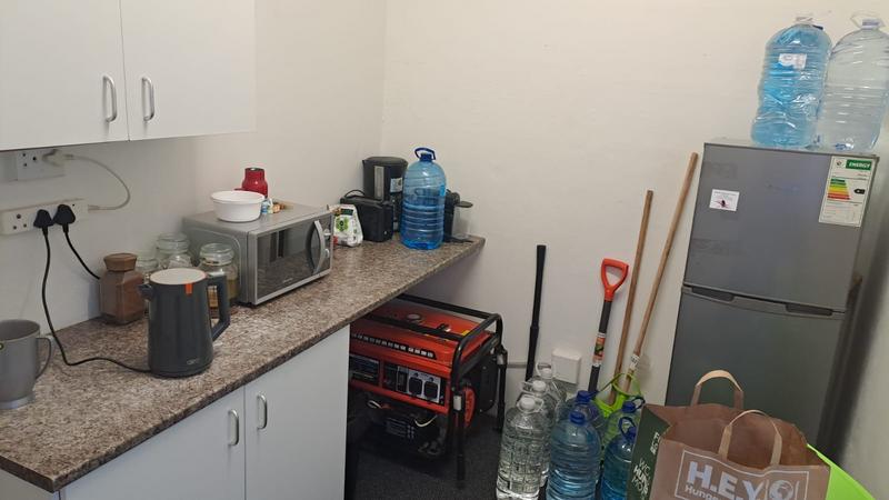 To Let commercial Property for Rent in Newton Park Eastern Cape